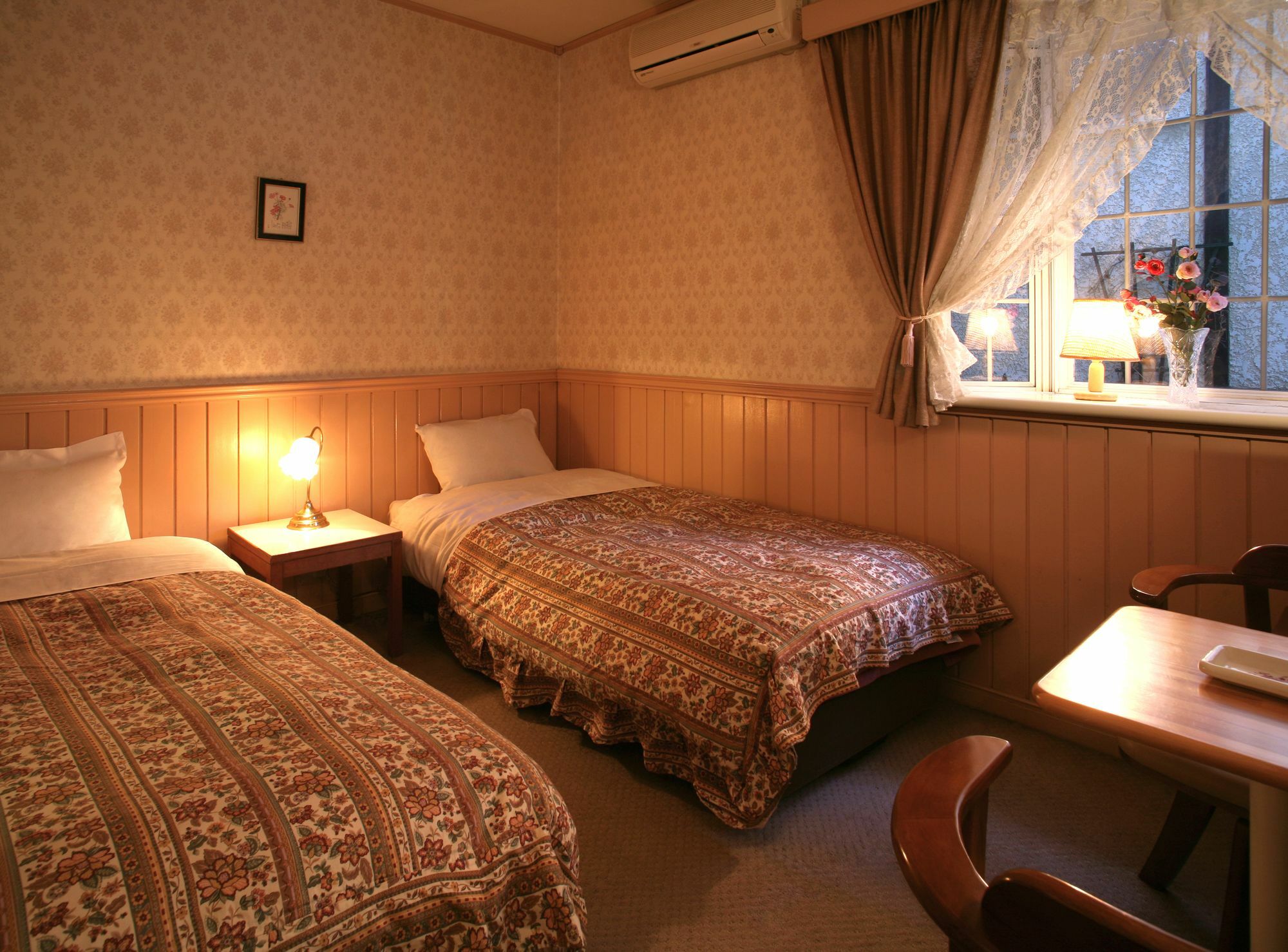 Sato Pension Ruhe Кусацу Экстерьер фото